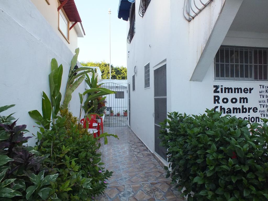 Lucy Rooms Juan Dolio Quarto foto